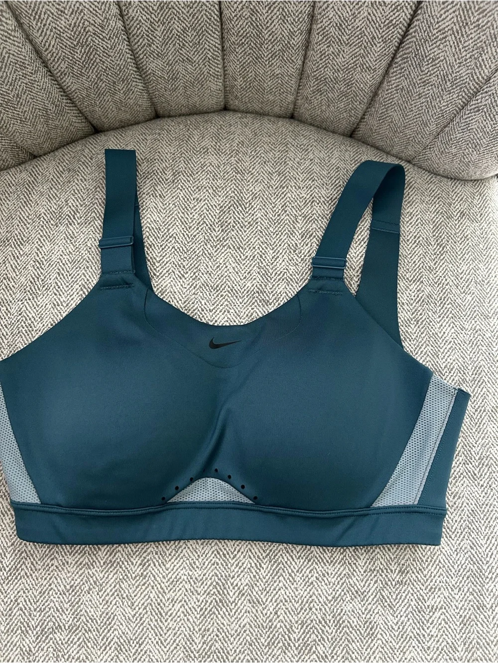 Nike Women's Dark Teal Support Sports Bra.Size Small